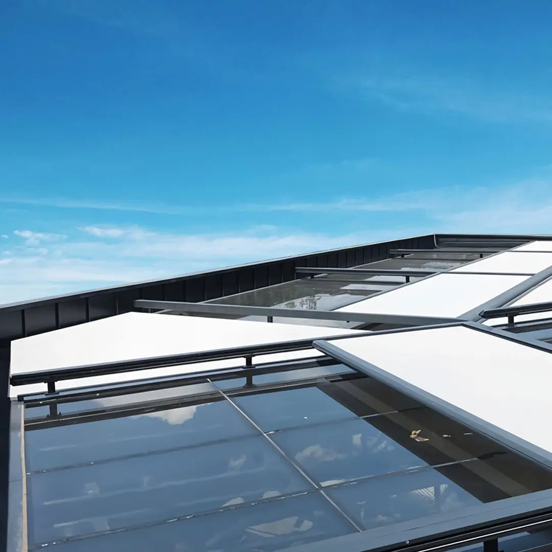 Horizontal Fabric Retractable Curtains